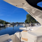 Shepperton marina hallo moto