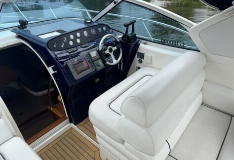 Sealine S28 boat for sale gallery 7548 5